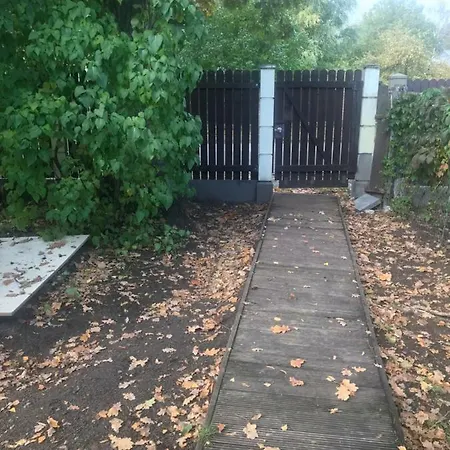 Guest House *